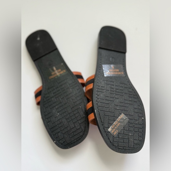 Designer Inspired Slides - Picture 4 of 4